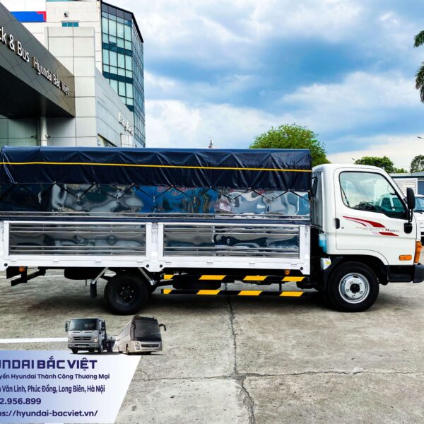Xe tải Hyundai New Mighty N250SL Thùng Mui Bạt