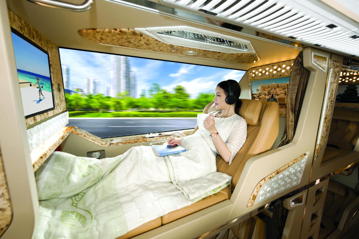 Giường nằm 22 chỗ limousine