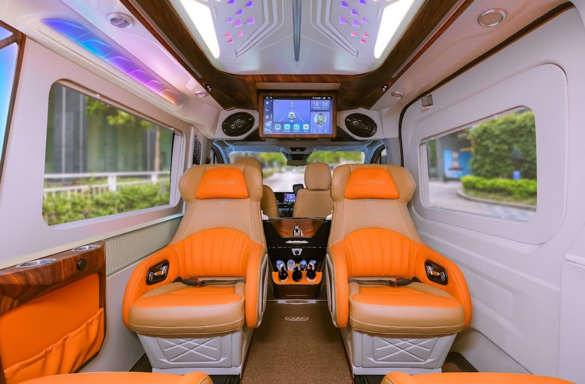 Cùng chiêm ngưỡng nội thất 5 sao trên dcar vip lounge